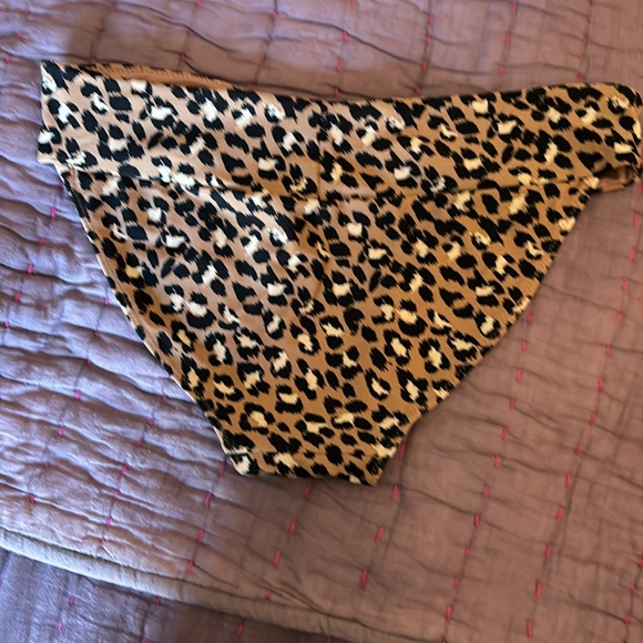 AERIE 🐆 Leopard Print Bikini Bottom - Picture 3 of 4